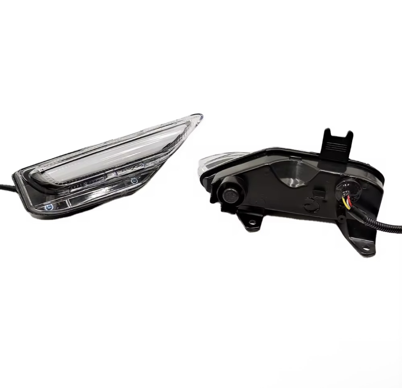 2014+ Q50 Front Bumper Sequential Lights view 4